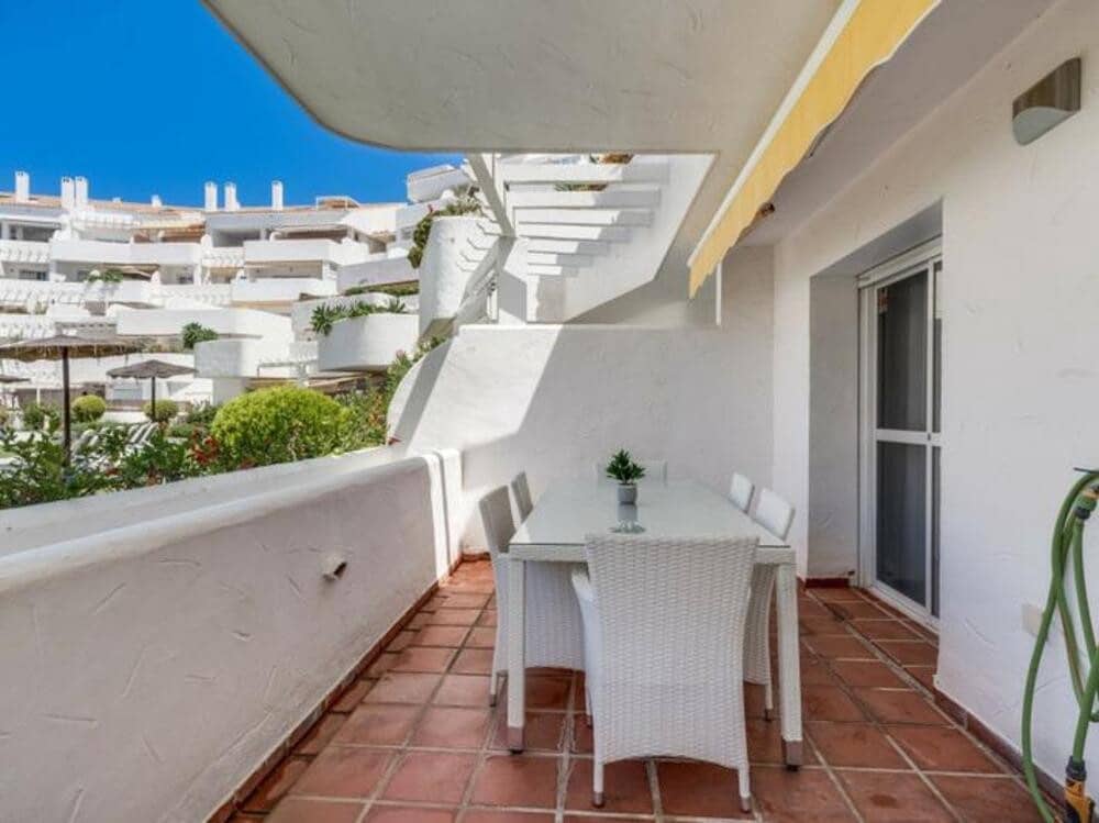 3 soveværelse Lejlighed til leje i Marbella med swimmingpool - € 3.000 (Ref: 9523778)