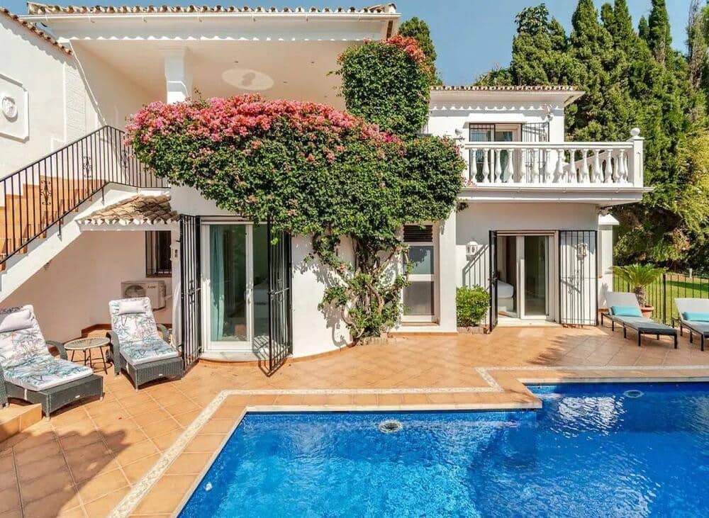 4 quarto Moradia para venda em Marbella com piscina garagem - 1 750 000 € (Ref: 9523779)