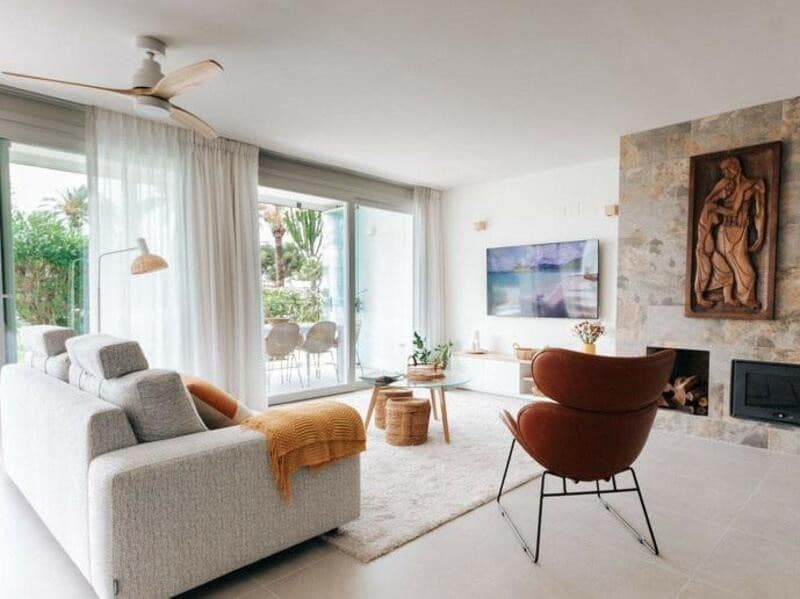 Chalet de 3 habitaciones en Marbella en alquiler con piscina garaje - 10.000 € (Ref: 9525937)