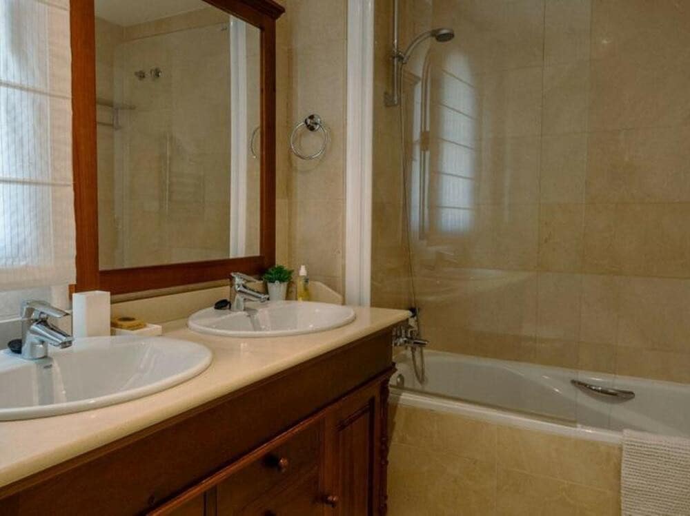 3 quarto Apartamento para venda em Los Arqueros com piscina garagem - 485 000 € (Ref: 9525938)