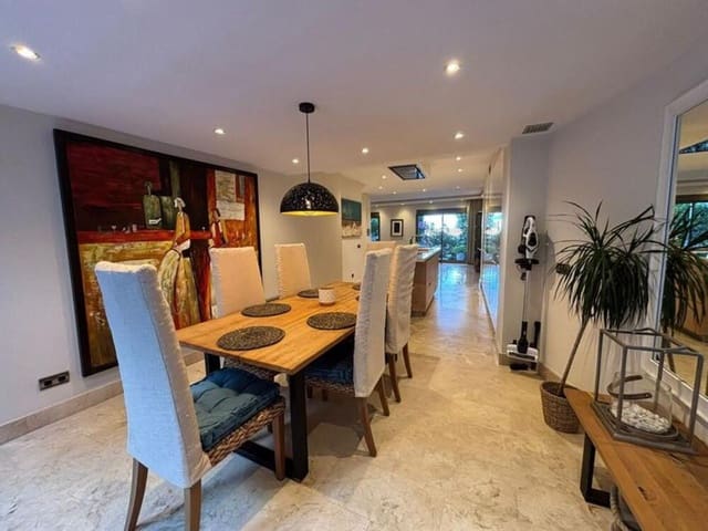 3 camera da letto Casa da affittare in Lomas De Marbella, Marbella con garage - 4.500 € (Rif: 9525939)