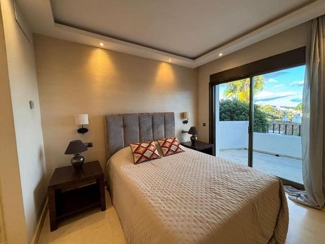 3 camera da letto Casa da affittare in Lomas De Marbella, Marbella con garage - 4.500 € (Rif: 9525939)