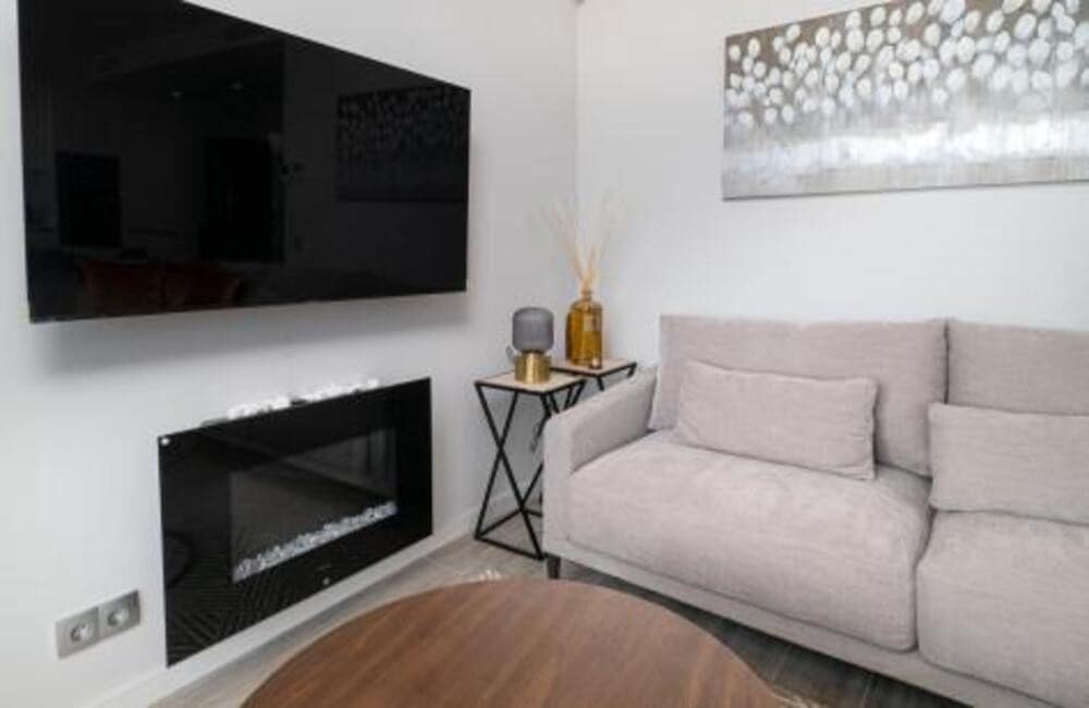 3 sovrum Takvåning att hyra i Cancelada med pool garage - 2 950 € (Ref: 9529198)