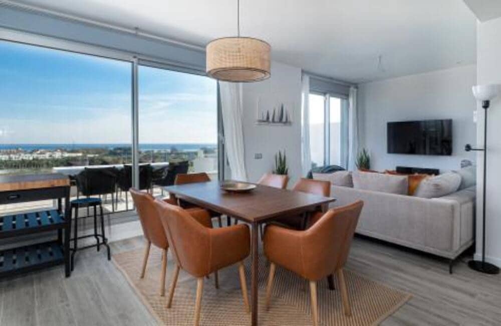 3 sovrum Takvåning att hyra i Cancelada med pool garage - 2 950 € (Ref: 9529198)