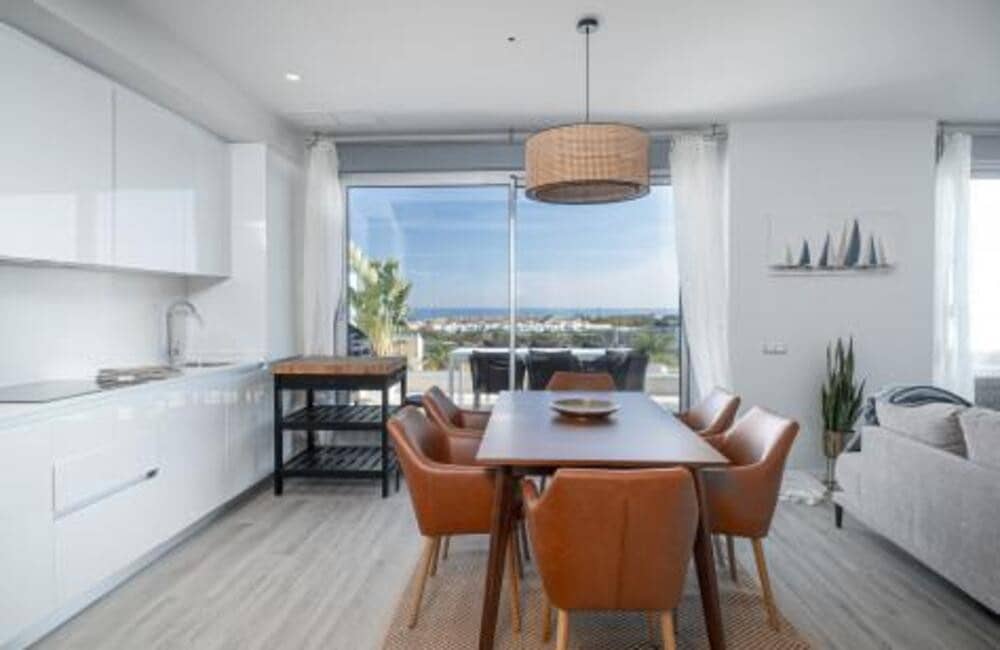 3 sovrum Takvåning att hyra i Cancelada med pool garage - 2 950 € (Ref: 9529198)