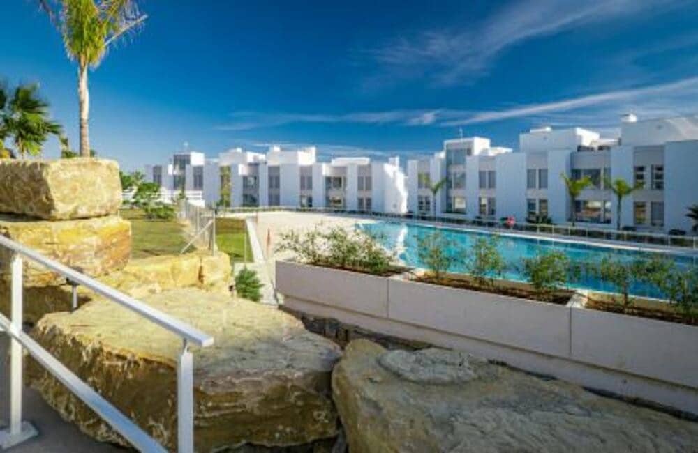 3 sovrum Takvåning att hyra i Cancelada med pool garage - 2 950 € (Ref: 9529198)