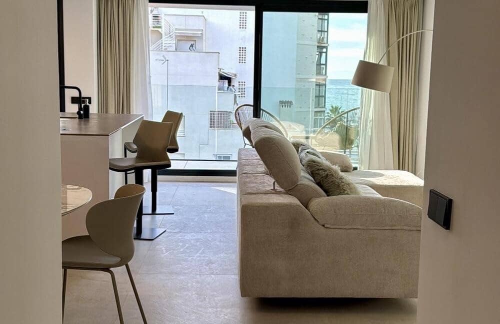 3 quarto Apartamento para arrendar em Marbella com garagem - 4 200 € (Ref: 9529200)