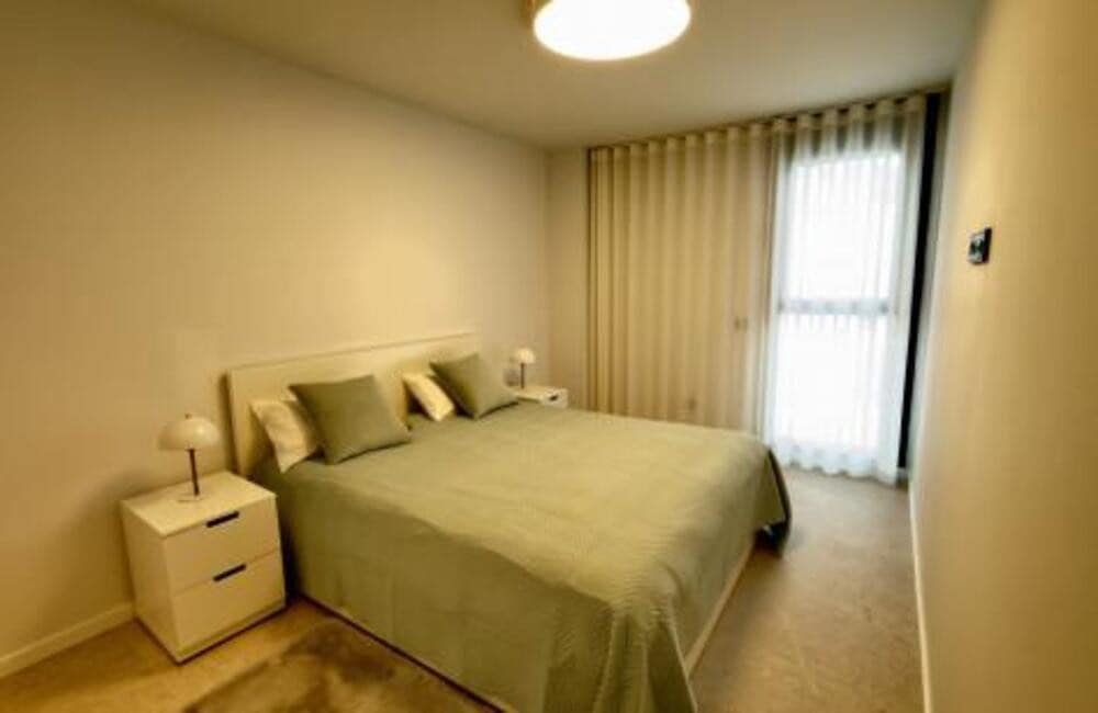 3 quarto Apartamento para arrendar em Marbella com garagem - 4 200 € (Ref: 9529200)