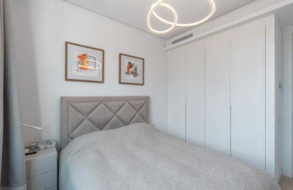 Casa de 4 habitaciones en Marbella en alquiler con piscina garaje - 6.500 € (Ref: 9529201)