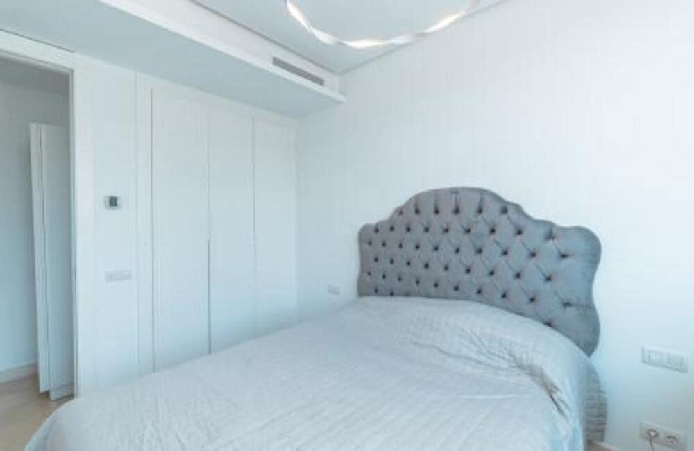 Casa de 4 habitaciones en Marbella en alquiler con piscina garaje - 6.500 € (Ref: 9529201)