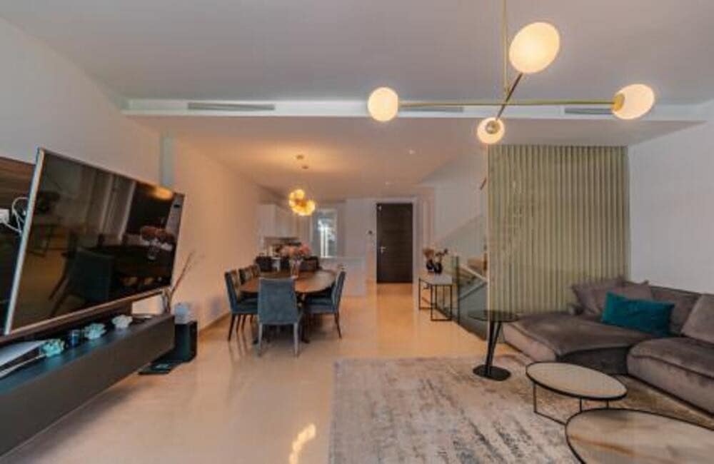 Casa de 4 habitaciones en Marbella en alquiler con piscina garaje - 6.500 € (Ref: 9529201)