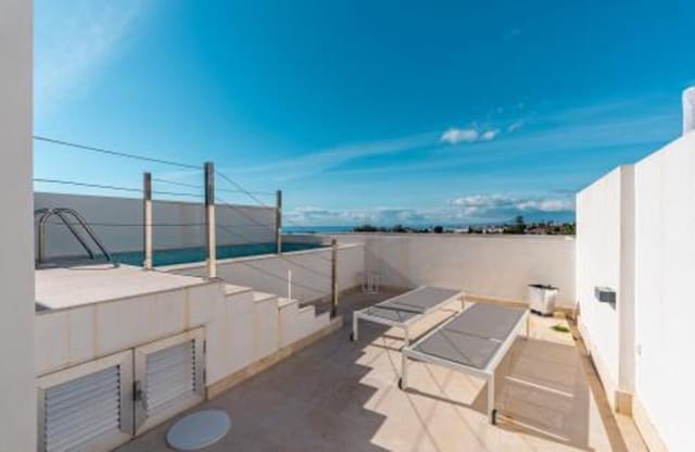 Casa de 4 habitaciones en Río Real, Marbella en alquiler con piscina garaje - 6.500 € (Ref: 9529201)