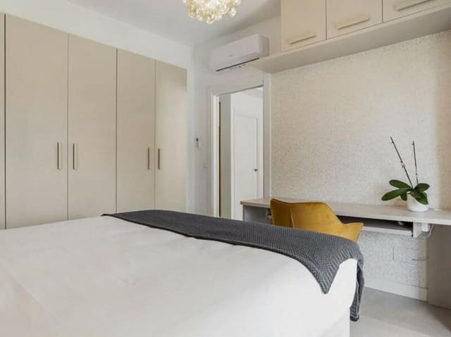 2 slaapkamer Appartement te huur in Nueva Andalucía Centro, Marbella met zwembad garage - € 2.500 (Ref: 9529203)