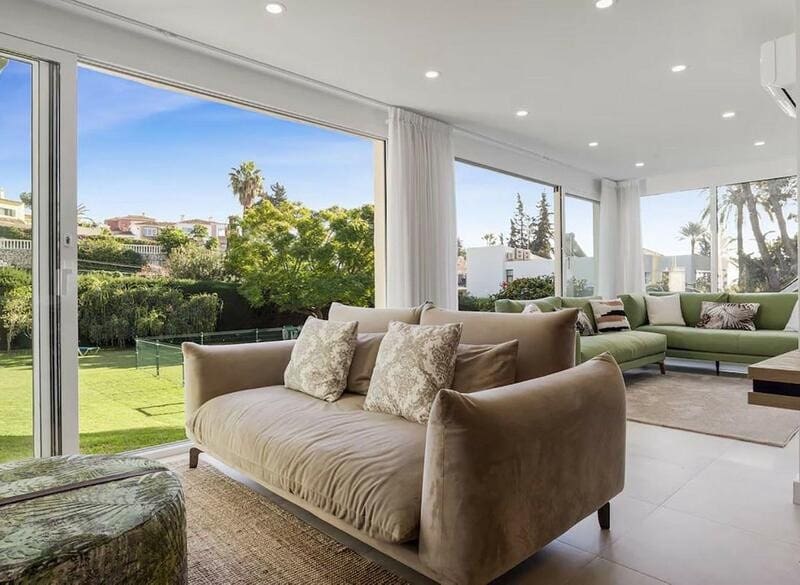 2 sovrum Lägenhet att hyra i Marbella med pool garage - 2 500 € (Ref: 9529203)