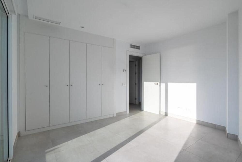 4 soverom Penthouse til salgs i Marbella med svømmebasseng garasje - € 800 000 (Ref: 9529204)