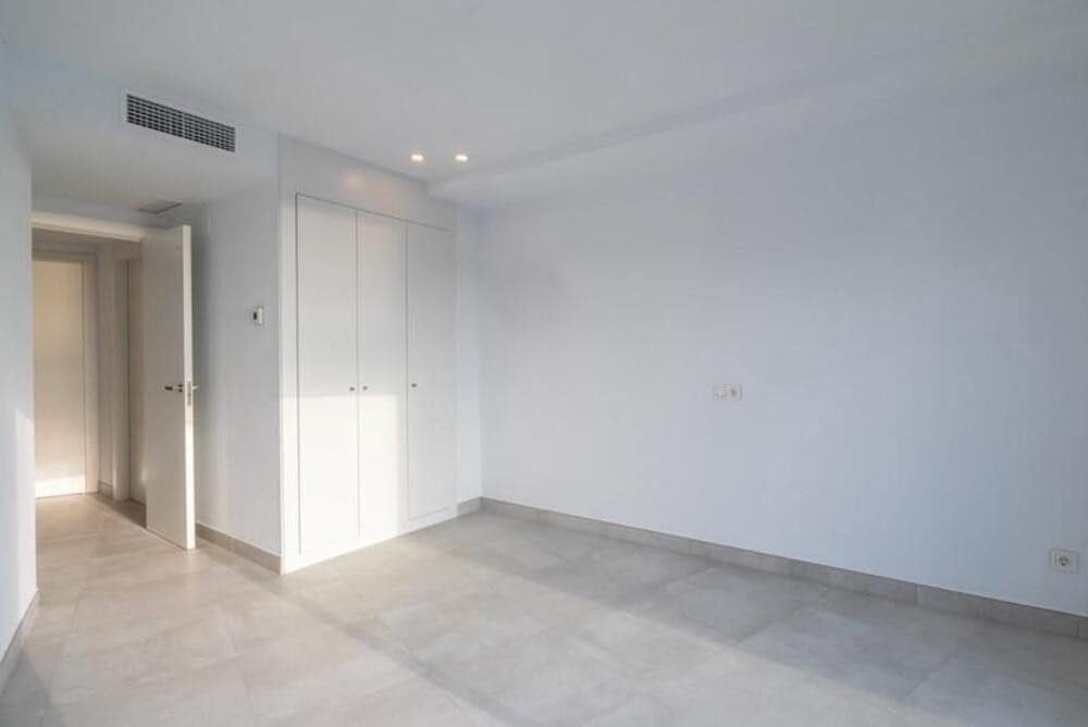 4 soverom Penthouse til salgs i Marbella med svømmebasseng garasje - € 800 000 (Ref: 9529204)