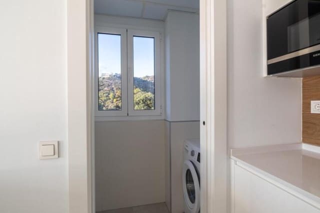 4 soverom Penthouse til salgs i Alto de los Monteros, Marbella med svømmebasseng garasje - € 800 000 (Ref: 9529204)