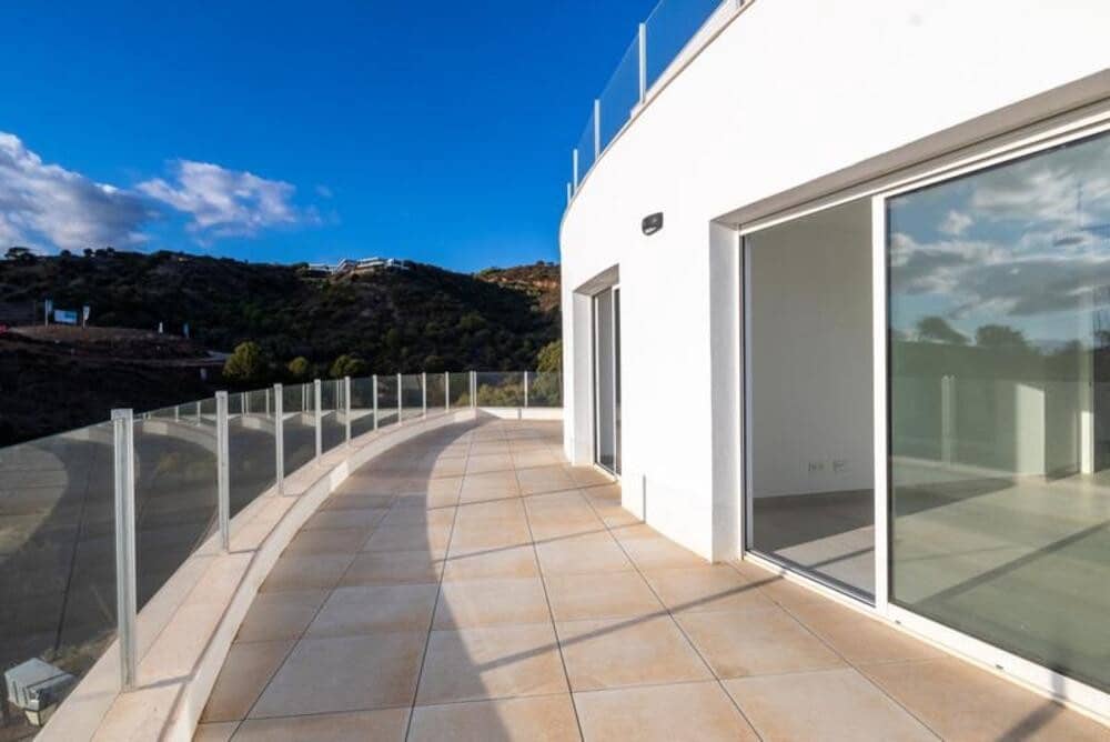 4 soverom Penthouse til salgs i Marbella med svømmebasseng garasje - € 800 000 (Ref: 9529204)