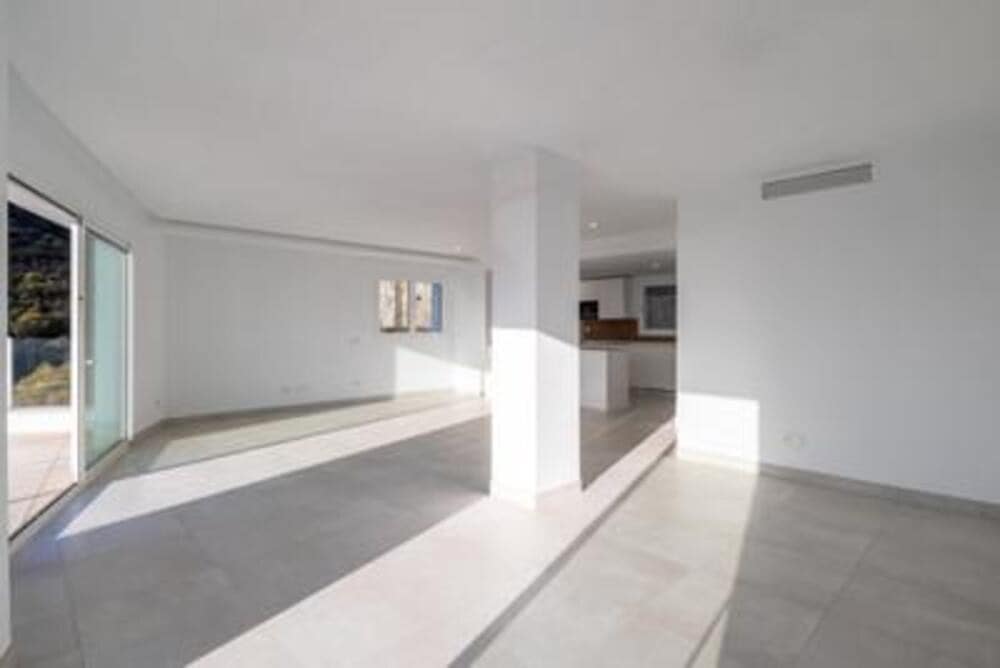 4 slaapkamer Penthouse te koop in Marbella met zwembad garage - € 800.000 (Ref: 9529204)
