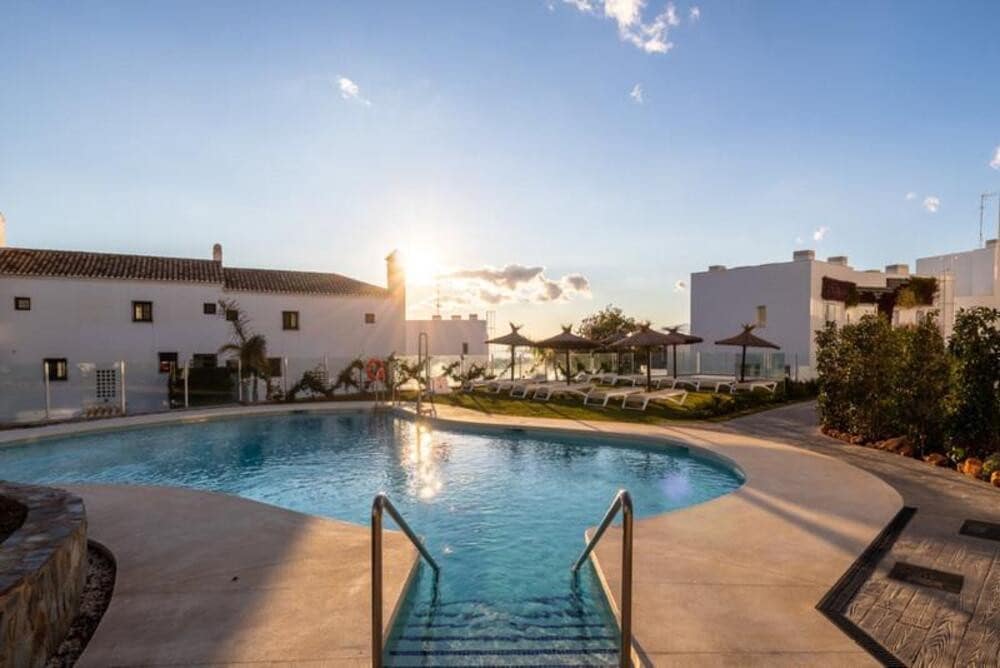 4 slaapkamer Penthouse te koop in Marbella met zwembad garage - € 800.000 (Ref: 9529204)