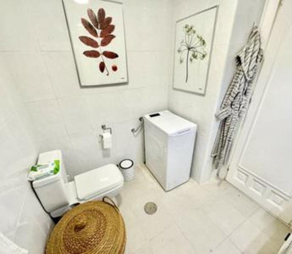 1 quarto Apartamento para arrendar em Marbella com piscina garagem - 1 300 € (Ref: 9529205)