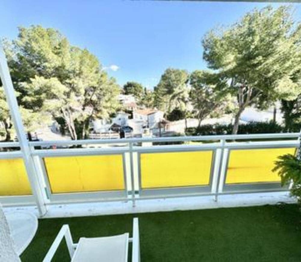 1 quarto Apartamento para arrendar em Marbella com piscina garagem - 1 300 € (Ref: 9529205)