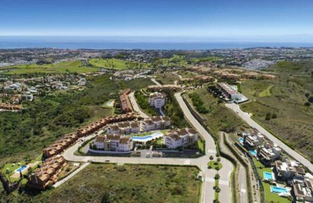 3 quarto Apartamento para venda em Benahavis com piscina garagem - 755 000 € (Ref: 9533029)