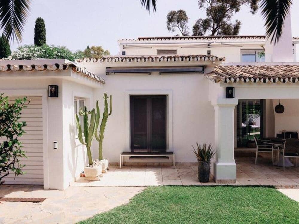 Chalet de 3 habitaciones en La Quinta en alquiler con piscina garaje - 6.500 € (Ref: 9533031)