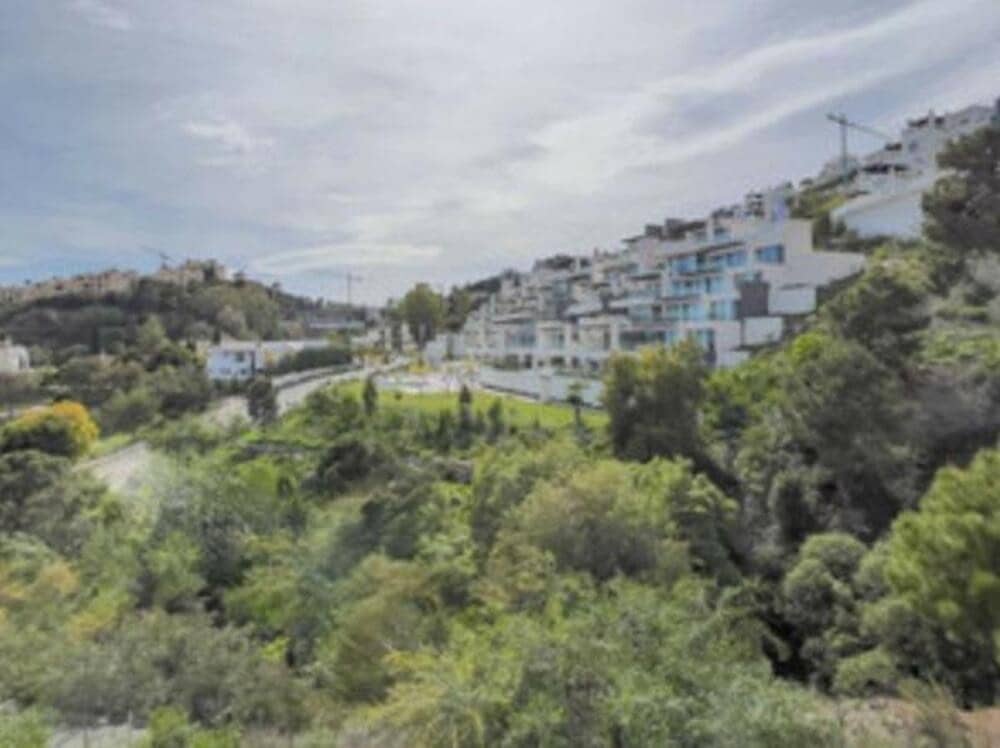 2 soverom Leilighet til salgs i Los Arqueros med svømmebasseng garasje - € 597 000 (Ref: 9533033)