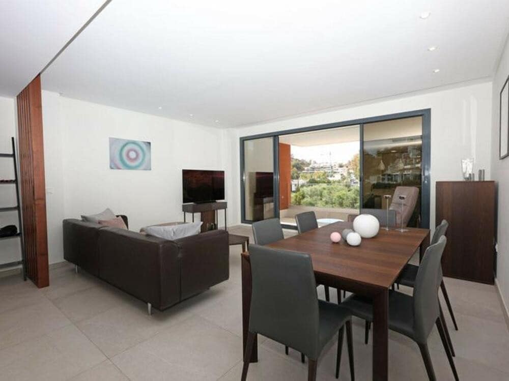 2 soverom Leilighet til salgs i Los Arqueros med svømmebasseng garasje - € 597 000 (Ref: 9533033)