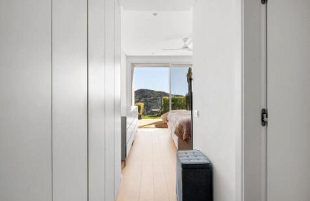 3 quarto Apartamento para venda em Benahavis com piscina garagem - 925 000 € (Ref: 9533035)