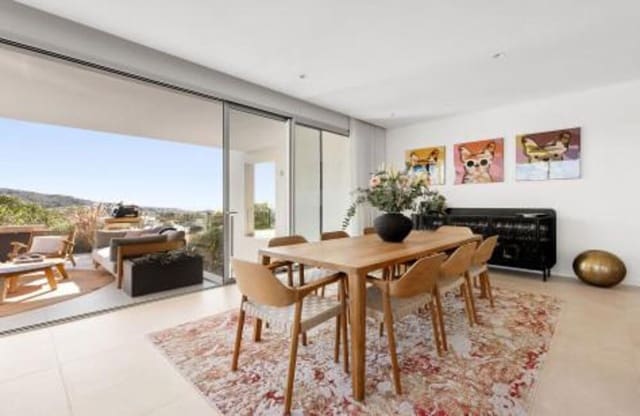 3 quarto Apartamento para venda em Montemayor - Marbella Club, Benahavís com piscina garagem - 925 000 € (Ref: 9533035)