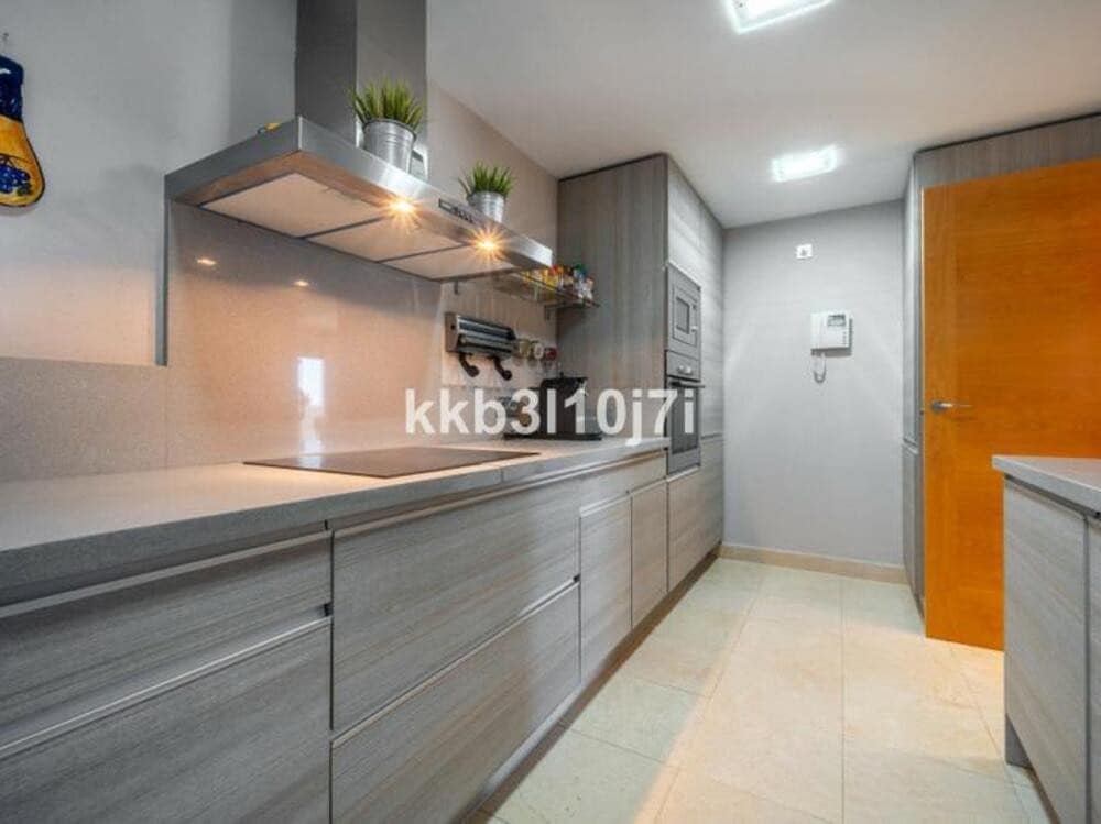 2 makuuhuone Kattohuoneisto myytävänä paikassa Benahavis mukana uima-altaan 
autotalli - 1 190 000 € (Ref: 9533036)