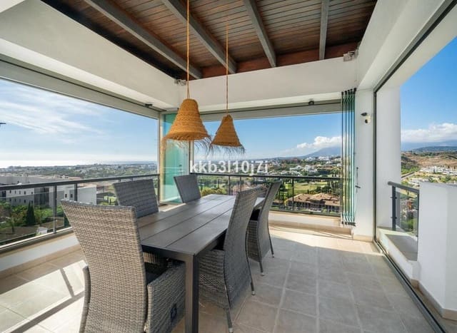 2 makuuhuone Kattohuoneisto myytävänä paikassa Los Flamingos, Benahavís mukana uima-altaan 
autotalli - 1 190 000 € (Ref: 9533036)