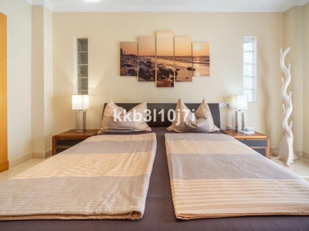 2 makuuhuone Kattohuoneisto myytävänä paikassa Benahavis mukana uima-altaan 
autotalli - 1 190 000 € (Ref: 9533036)