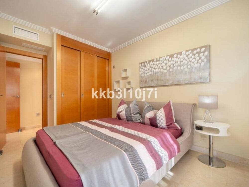 2 makuuhuone Kattohuoneisto myytävänä paikassa Benahavis mukana uima-altaan 
autotalli - 1 190 000 € (Ref: 9533036)