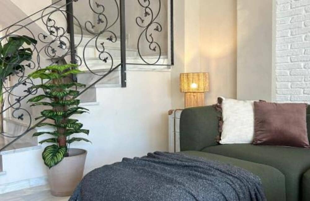 3 sypialnia Dom do wynajęcia w Marbella z basenem garażem - 3 600 € (Ref: 9533037)