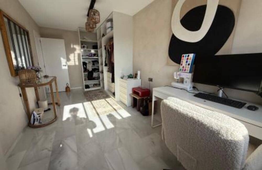 3 sypialnia Dom do wynajęcia w Marbella z basenem garażem - 3 600 € (Ref: 9533037)