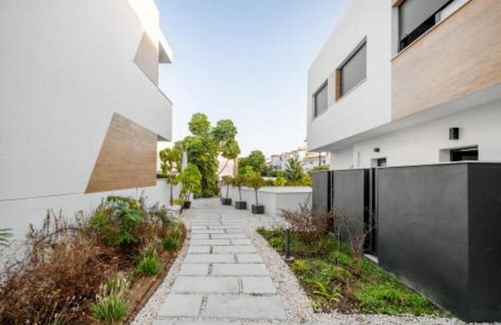 Casa de 3 habitaciones en Marbella en venta con piscina - 750.000 € (Ref: 9535375)