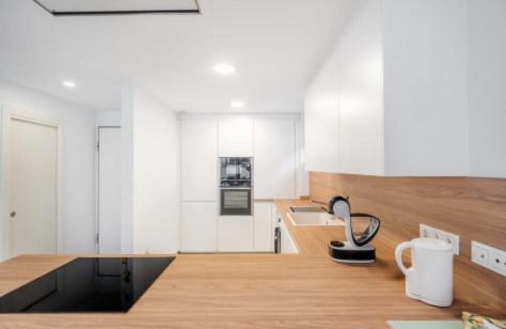 3 sypialnia Dom na kwatery wakacyjne w Marbella z basenem - 700 € (Ref: 9535377)