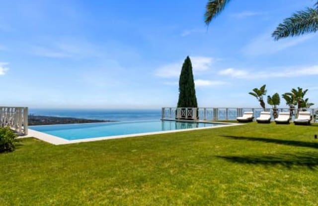 6 slaapkamer Villa te huur in Alto de los Monteros, Marbella met zwembad garage - € 15.000 (Ref: 9535381)