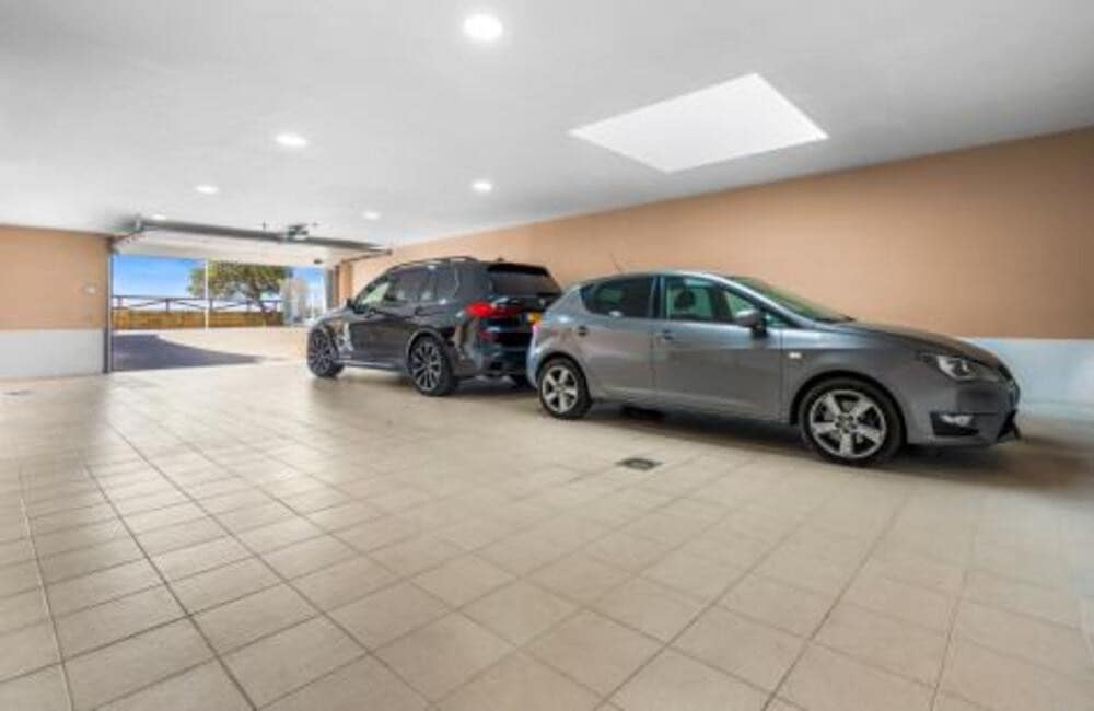 6 sovrum Villa att hyra i Marbella med pool garage - 15 000 € (Ref: 9535381)