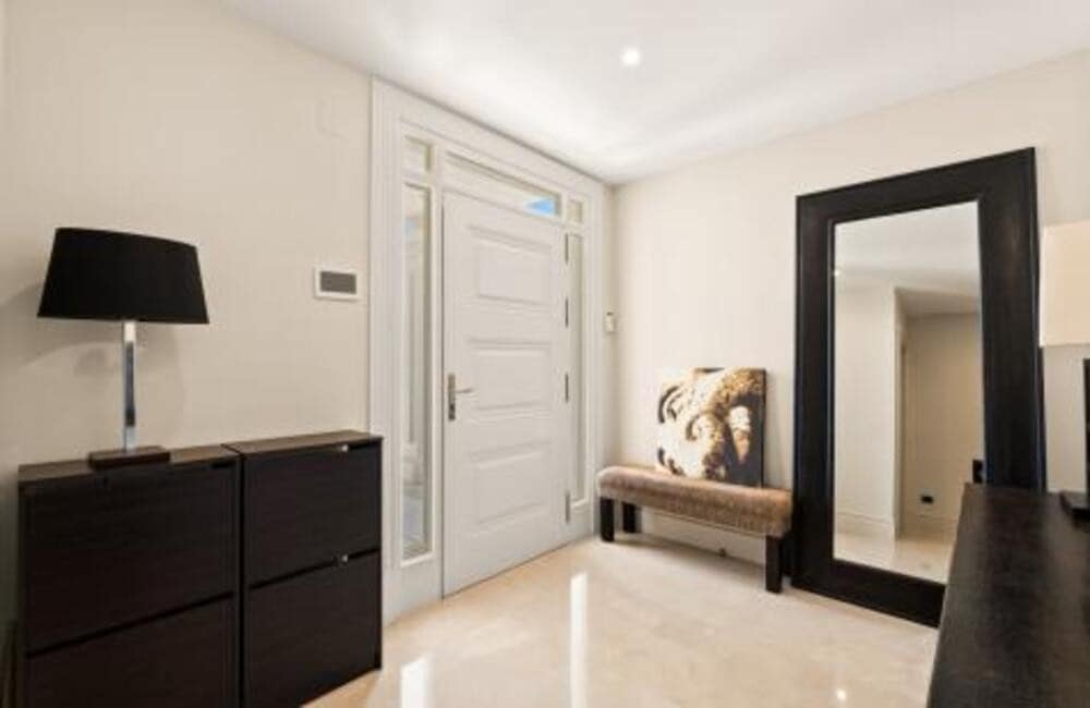 6 sovrum Villa att hyra i Marbella med pool garage - 15 000 € (Ref: 9535381)