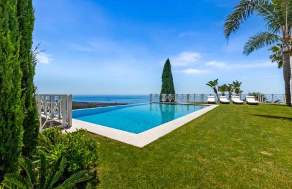 6 sovrum Villa att hyra i Marbella med pool garage - 15 000 € (Ref: 9535381)