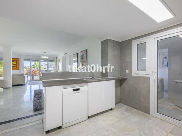 3 soveværelse Lejlighed til leje i Sierra Blanca, Marbella med swimmingpool garage - € 5.500 (Ref: 9540564)