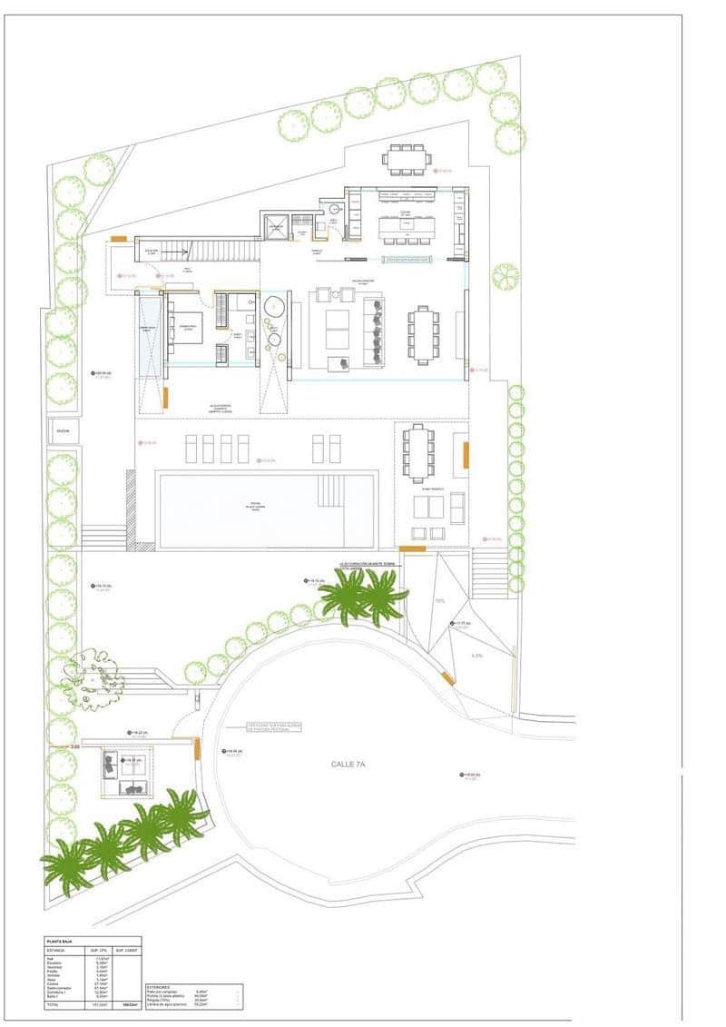 5 soverom Villa til salgs i Guadalmina med svømmebasseng garasje - € 1 450 000 (Ref: 9540566)