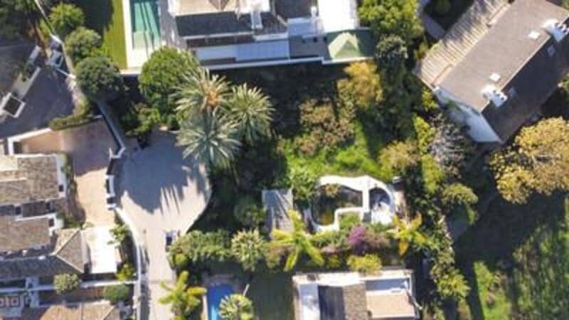 Building Plot for sale in Guadalmina - € 1,250,000 (Ref: 9540566)