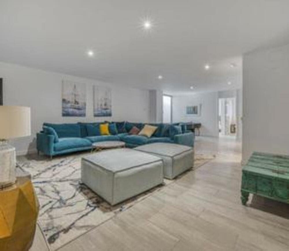 5 quarto Moradia para venda em Cancelada com piscina garagem - 2 350 000 € (Ref: 9542844)