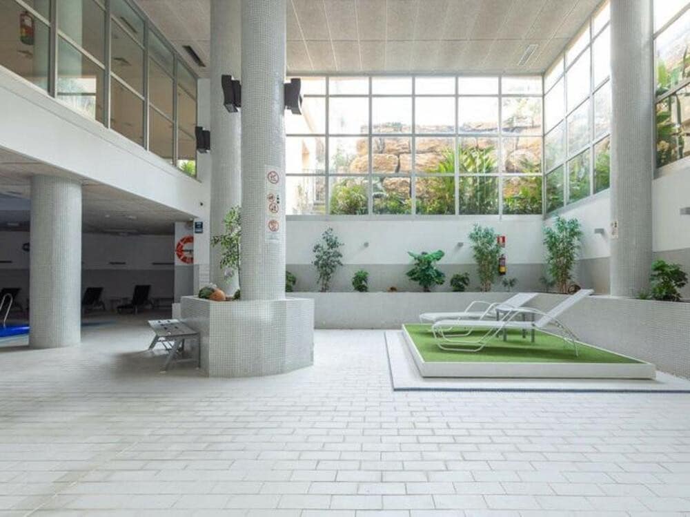 3 soverom Leilighet til salgs i Estepona med svømmebasseng garasje - € 695 000 (Ref: 9542845)