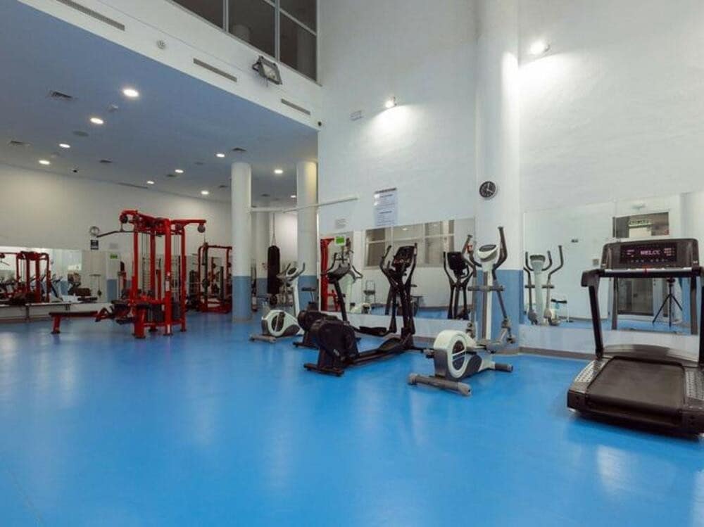 3 soverom Leilighet til salgs i Estepona med svømmebasseng garasje - € 695 000 (Ref: 9542845)